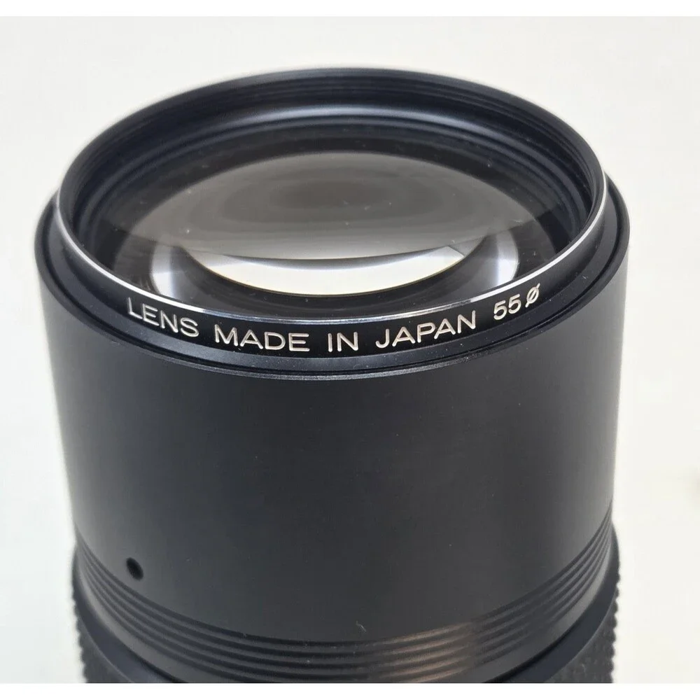 Konica Hexanon AR 200mm f/4 Telephoto lens